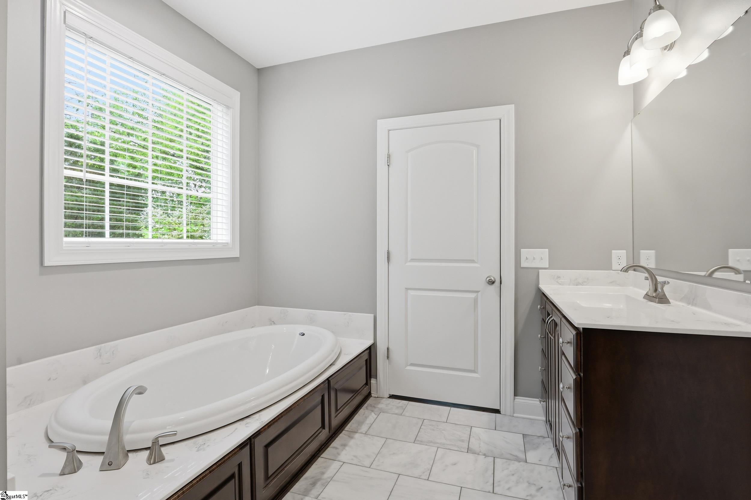 136 Diamond Drive Liberty, SC 29657 - Photo 23 of 42