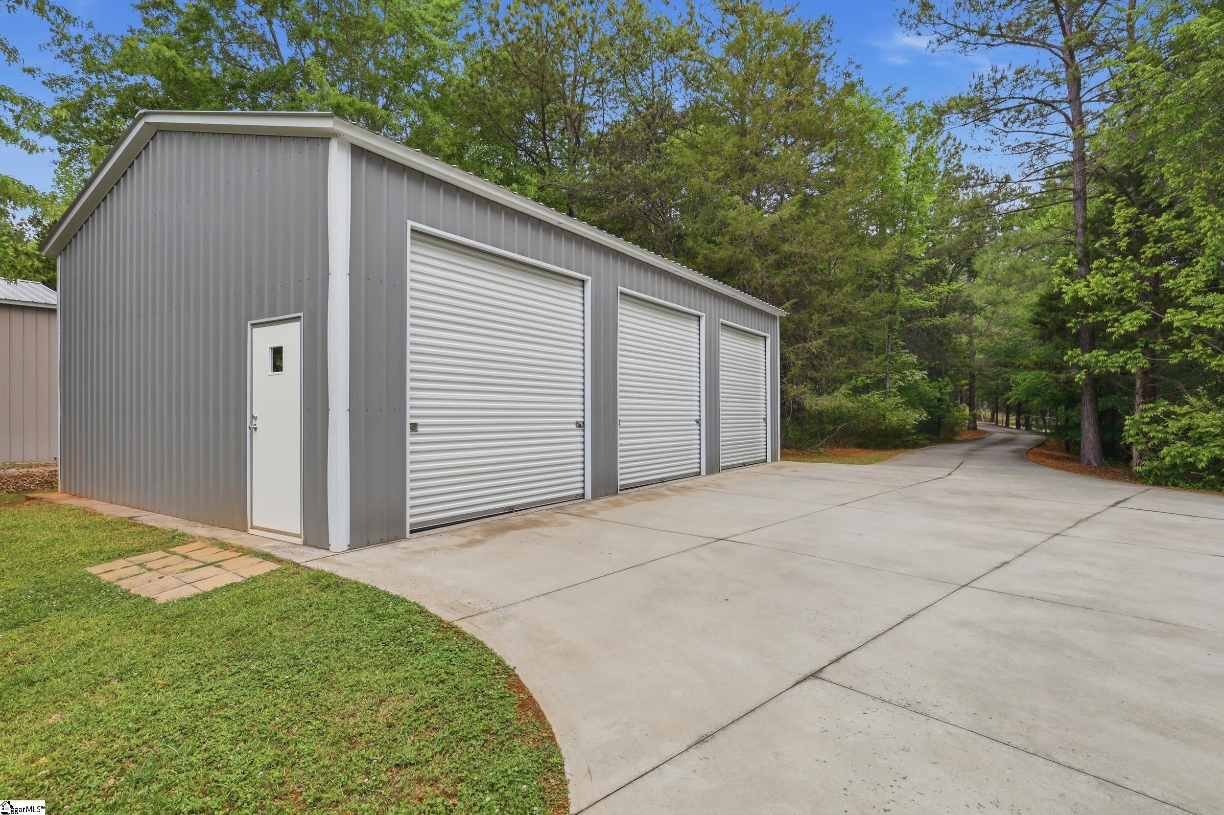 136 Diamond Drive Liberty, SC 29657 - Photo 5 of 42