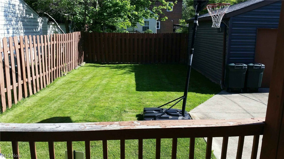 3666 Bainbridge Road Cleveland Heights, OH 44118 - Photo 29 of 30