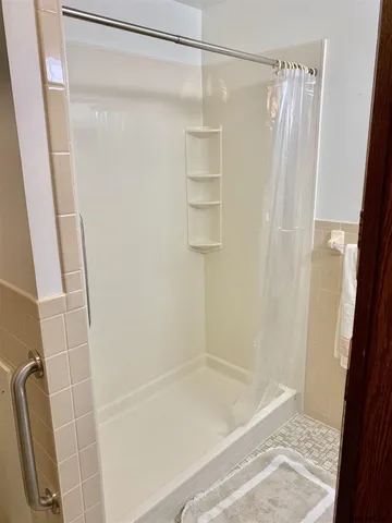 $1,900 | 3 A Lacosta Drive, Clifton Park, NY 12065