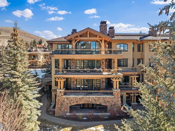 $6,500,000 | 225 Raven Road, Unit 19 & 13, Ketchum, ID 83340