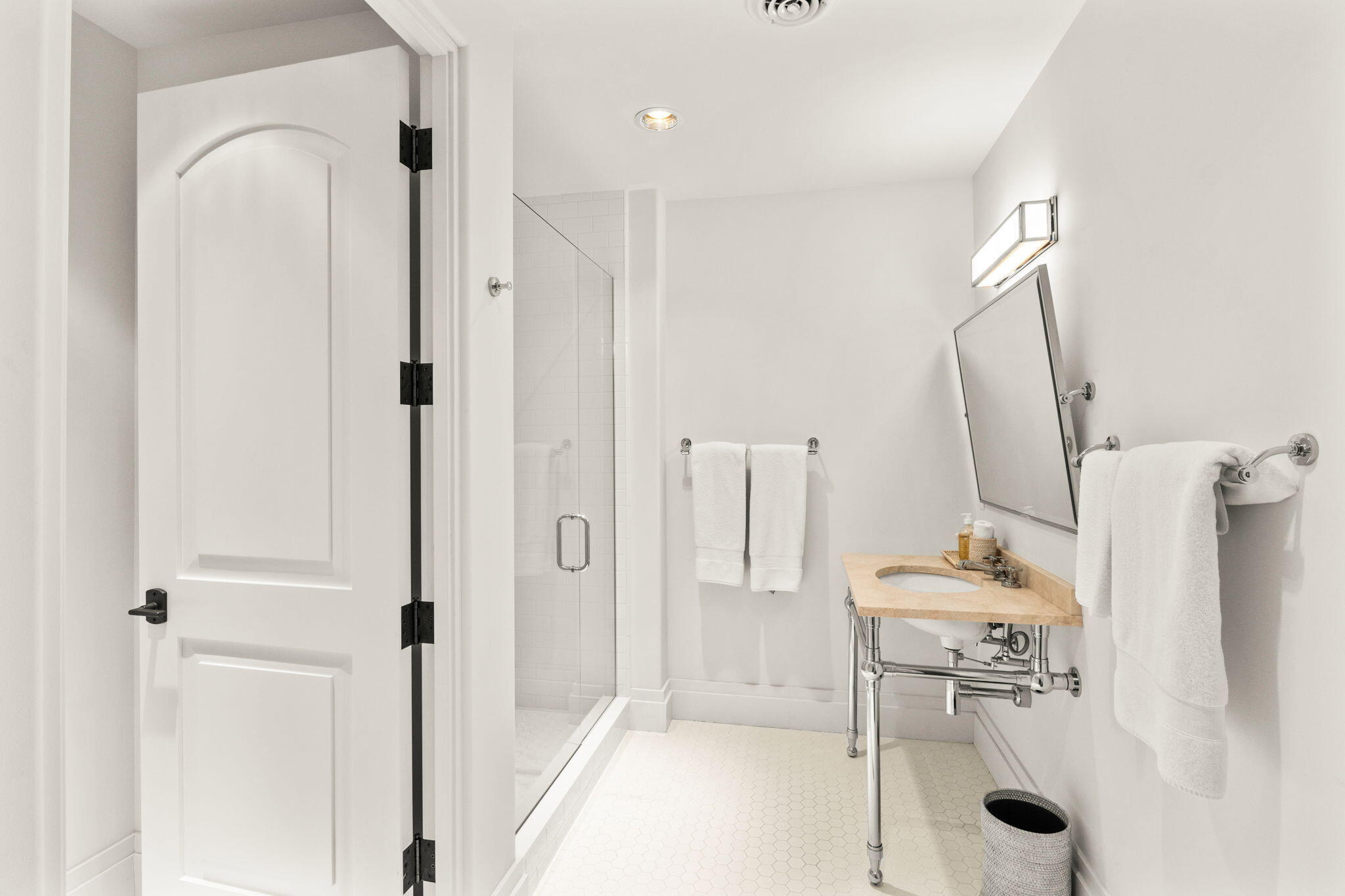 225 Raven Road, Unit 19 & 13 Ketchum, ID 83340 - Photo 24 of 35 26-web-or-mls-1-24