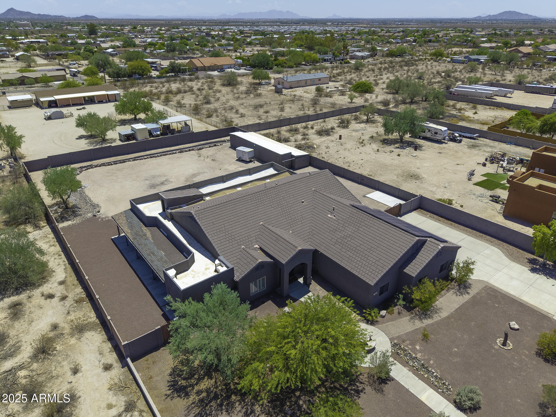 10203 North Burris Road Casa Grande, AZ 85122 - Photo 77 of 85 UAS High Front Left