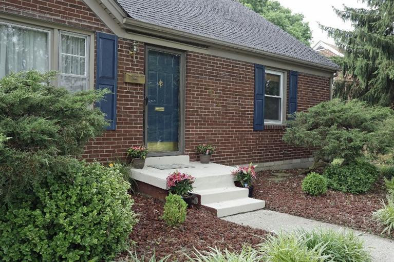 1800 Yorktown Road Lexington, KY 40504 - Photo 2 of 24 Photo 2