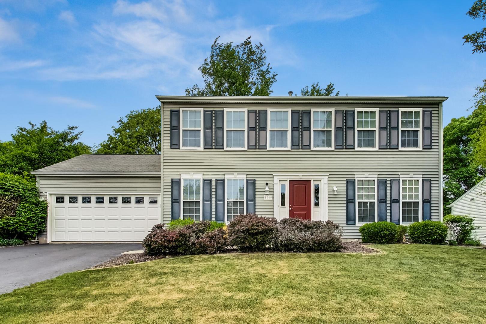 1045 Big Eagle Trail Carol Stream, IL 60188 - Photo 2 of 47