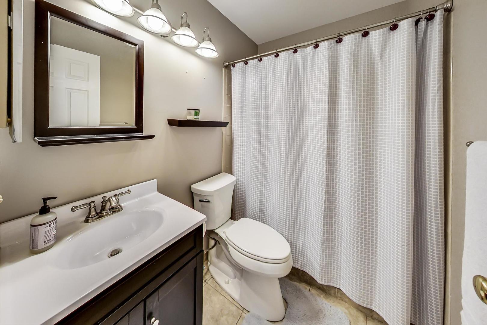 1045 Big Eagle Trail Carol Stream, IL 60188 - Photo 22 of 47