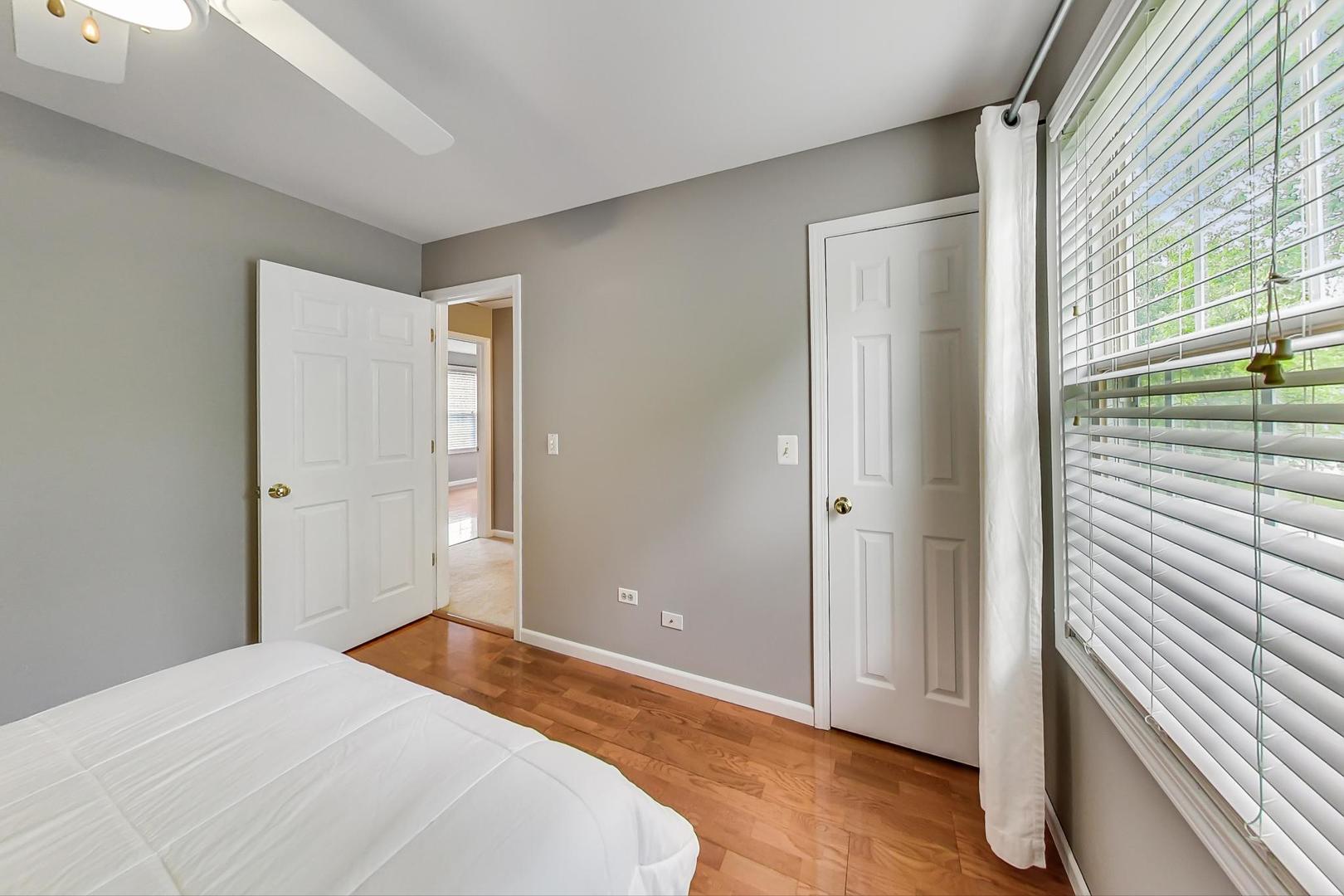 1045 Big Eagle Trail Carol Stream, IL 60188 - Photo 28 of 47