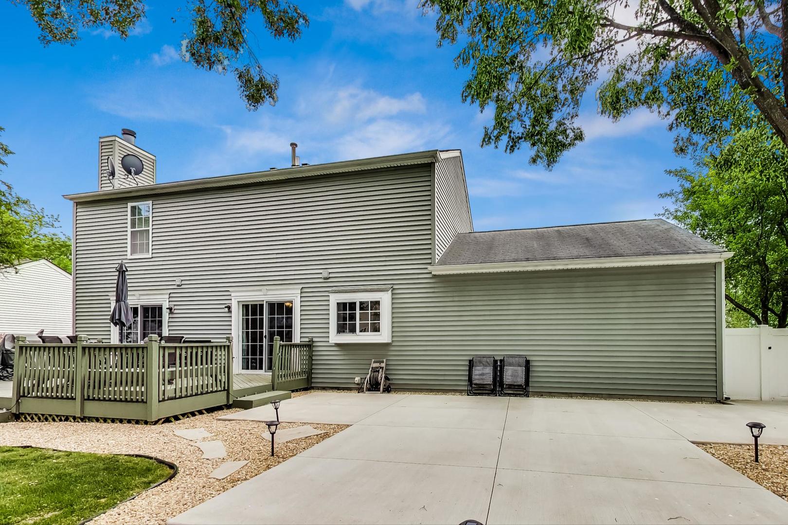 1045 Big Eagle Trail Carol Stream, IL 60188 - Photo 40 of 47