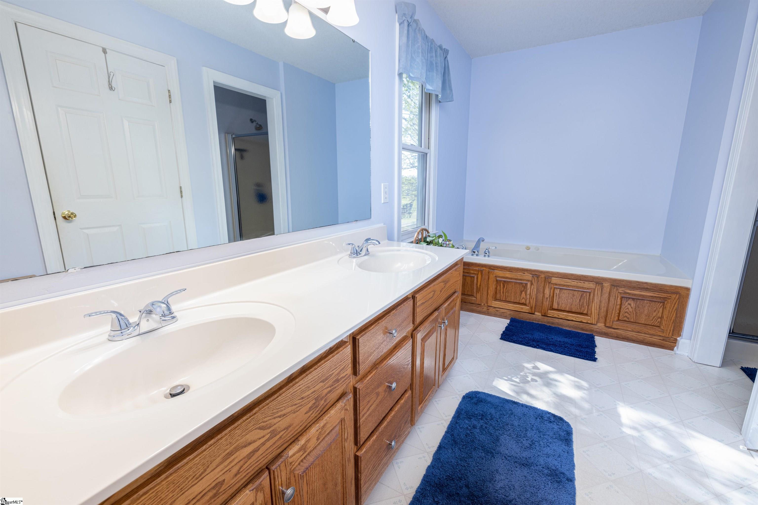 624 Tall Oak Trail Seneca, SC 29678 - Photo 23 of 36