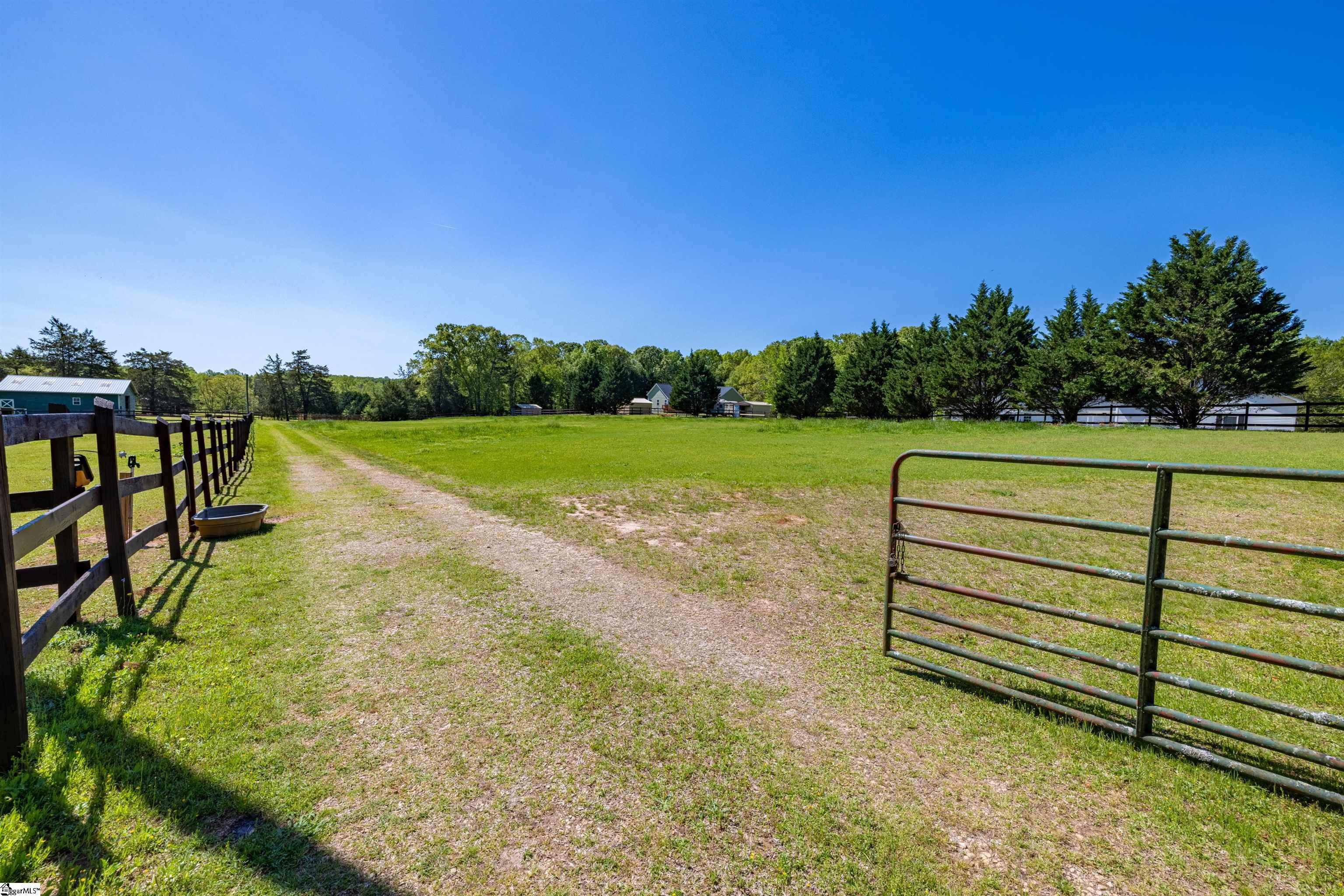 624 Tall Oak Trail Seneca, SC 29678 - Photo 6 of 36