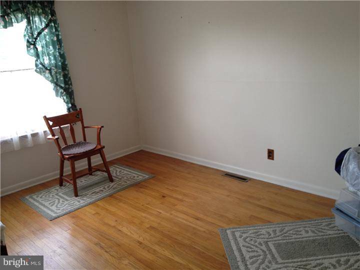 228 Ivy Road Edgewater Park, NJ 08010 - Photo 17 of 21 Bedroom