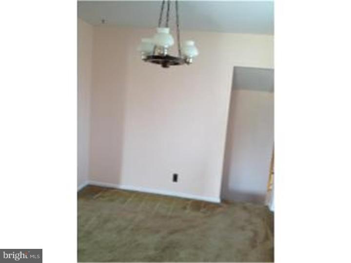 228 Ivy Road Edgewater Park, NJ 08010 - Photo 8 of 21 Dining Room