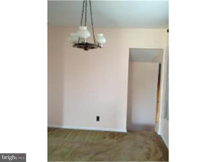 228 Ivy Road Edgewater Park, NJ 08010 - Photo 9 of 21 Dining Room