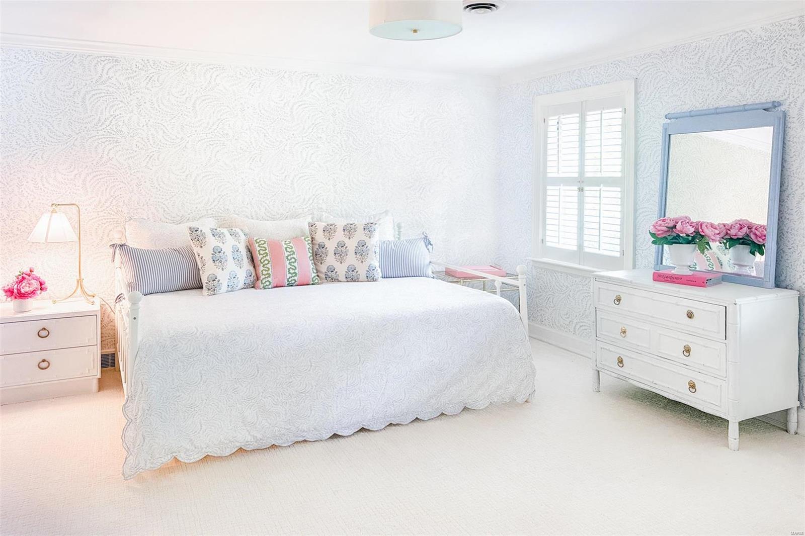 13 Countryside Lane St. Louis, MO 63131 - Photo 35 of 42