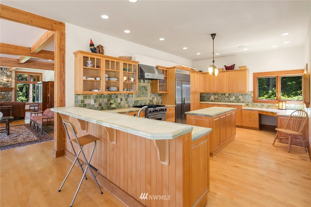 22730 Carey Road Southwest Vashon, WA 98070 - Photo 14 of 25