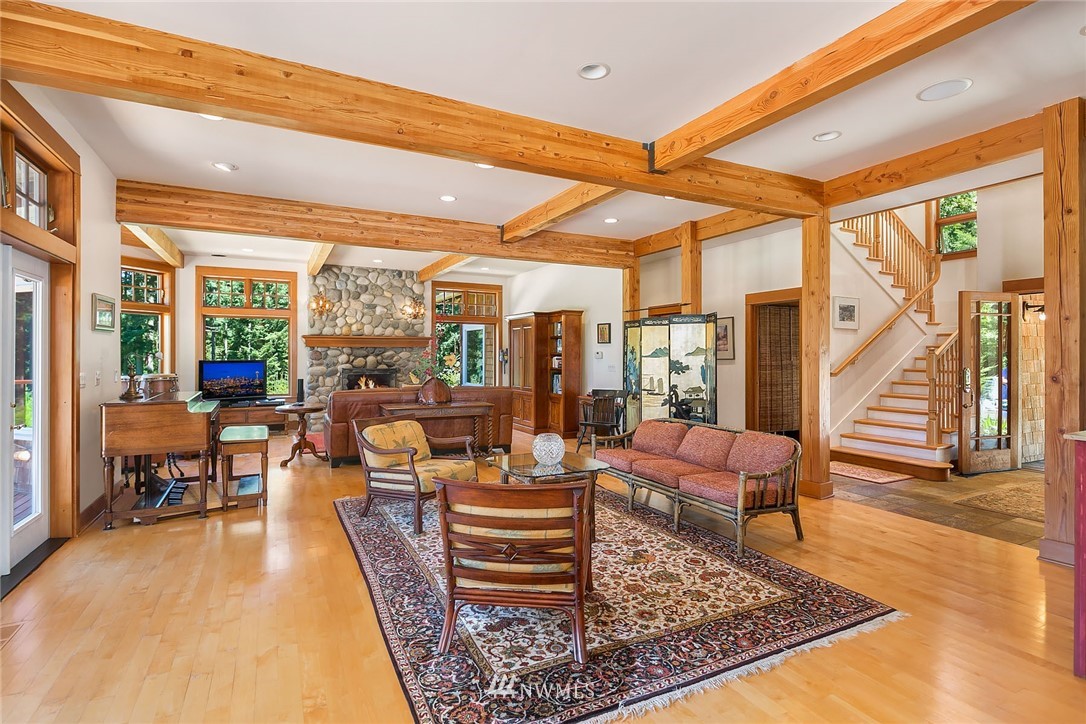 22730 Carey Road Southwest Vashon, WA 98070 - Photo 7 of 25