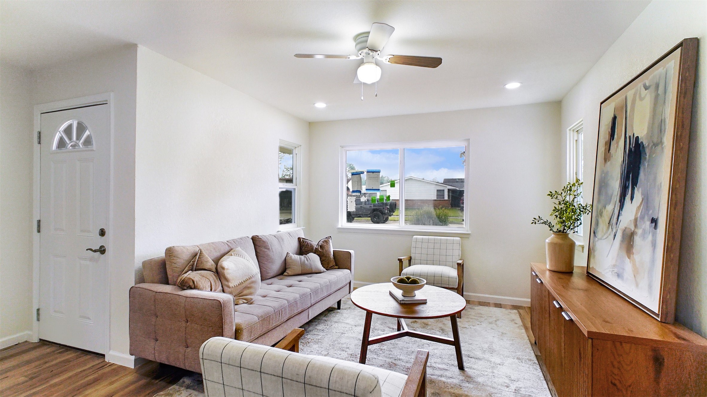 3513 Tanglebriar Drive Pasadena, TX 77503 - Photo 6 of 21 a living room with furniture and a potted plant