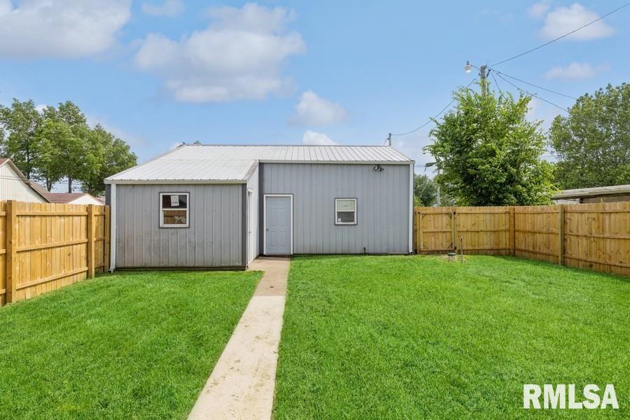 125 East Main Street Letts, IA 52754 - Photo 5 of 18 Gallery Image 5