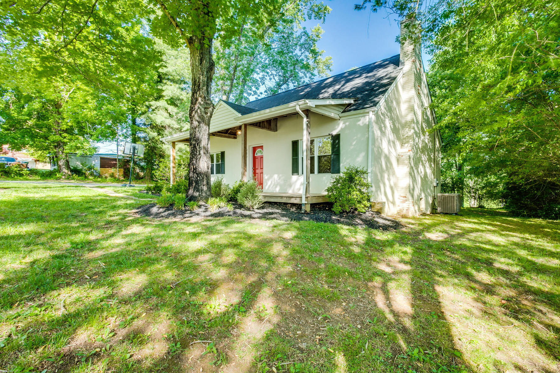 217 Gray Station Road Gray, TN 37615 - Photo 42 of 43 002