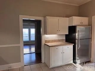 $1,400 | 661 South Grove Street, Lincolnton, NC 28092