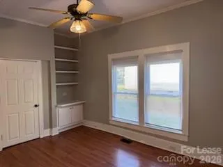 $1,400 | 661 South Grove Street, Lincolnton, NC 28092