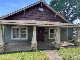 $1,400 | 661 South Grove Street, Lincolnton, NC 28092
