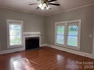 $1,400 | 661 South Grove Street, Lincolnton, NC 28092