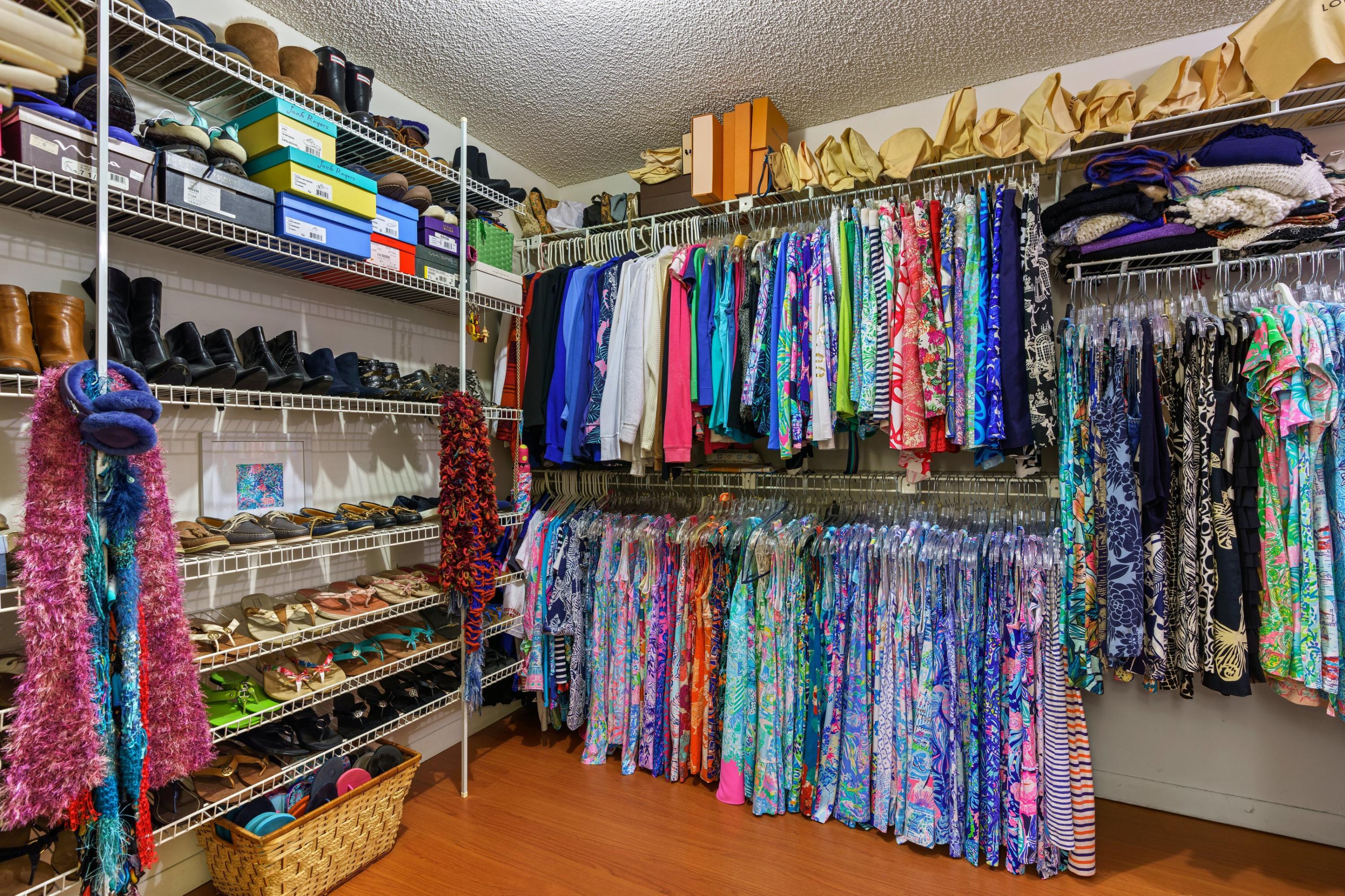758 St Albans Drive Boca Raton, FL 33486 - Photo 13 of 34 Master Walk-in