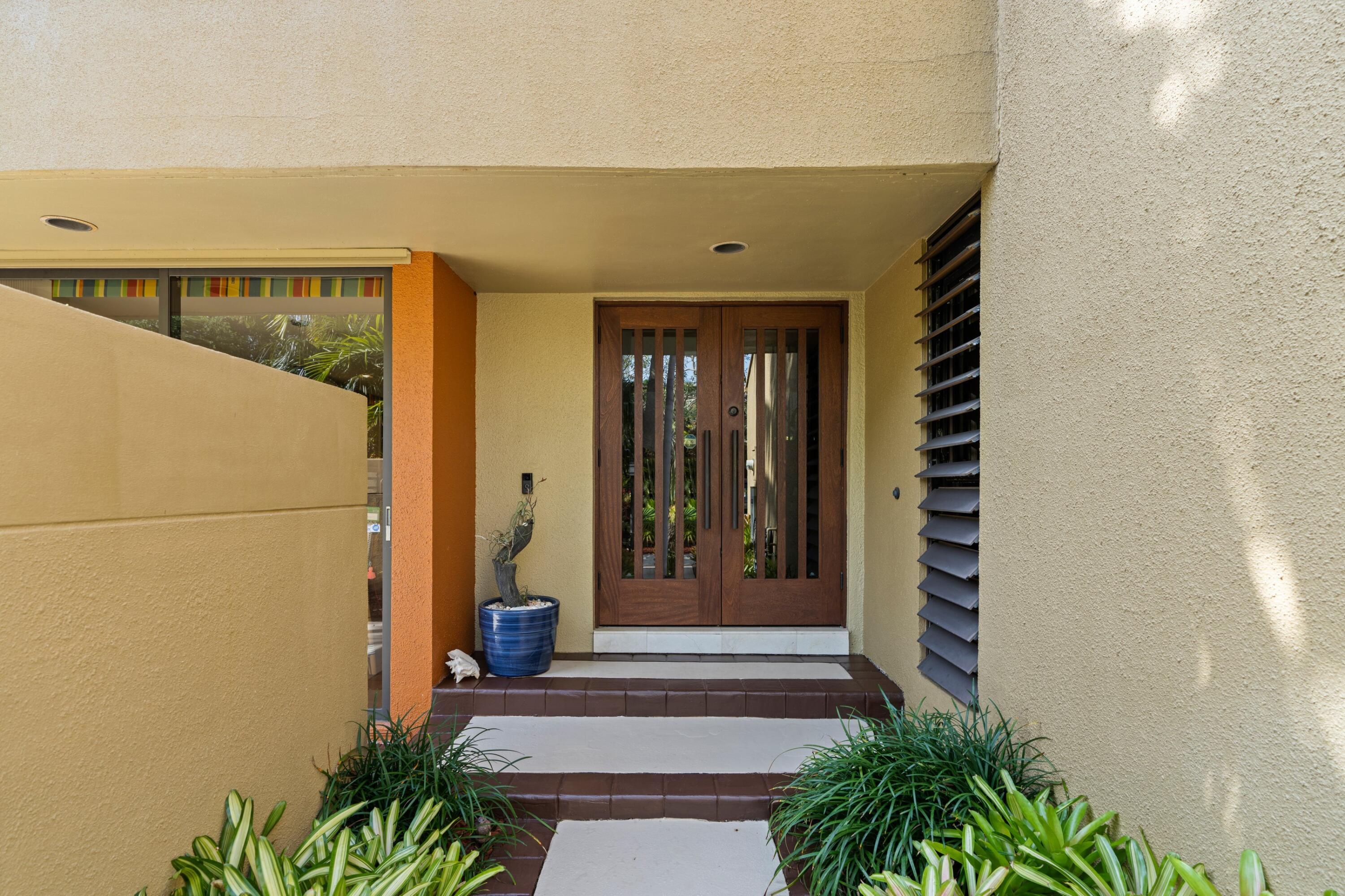 758 St Albans Drive Boca Raton, FL 33486 - Photo 19 of 34 Front Entrance