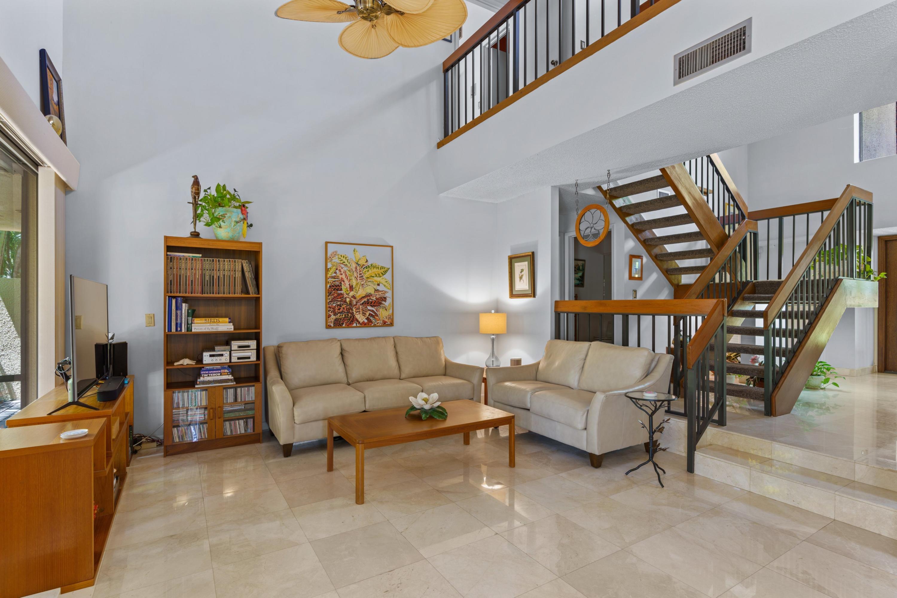 758 St Albans Drive Boca Raton, FL 33486 - Photo 3 of 34 Living Room