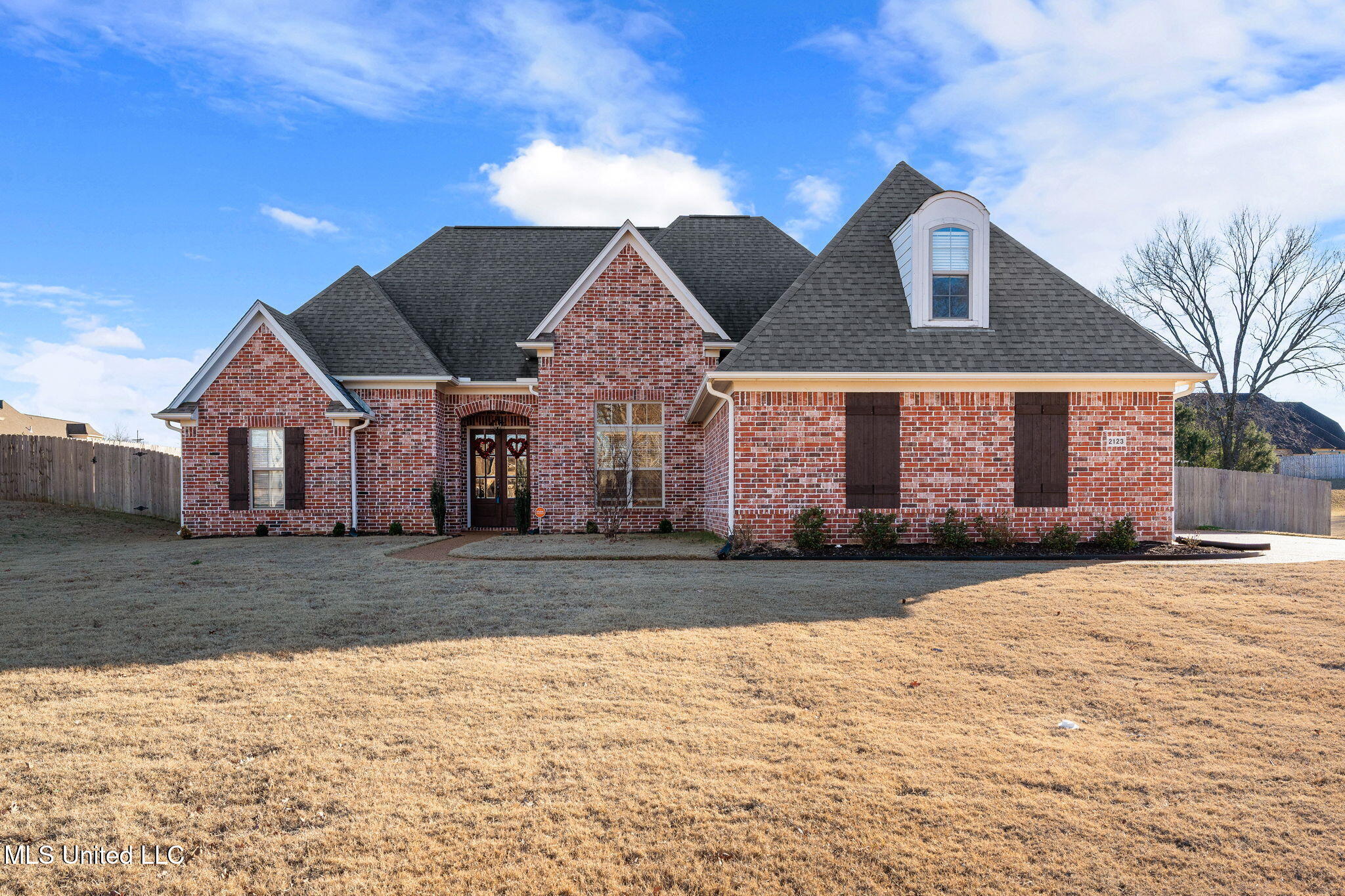 2123 College Road Southaven, MS 38672 - Photo 1 of 51 1-web-or-mls-2123 College Rd%0A-01