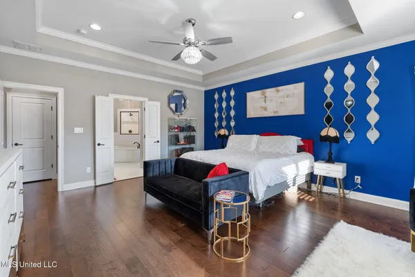 $530,500 | 2123 College Road, Southaven, MS 38672