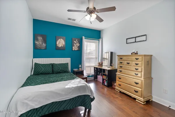 $530,500 | 2123 College Road, Southaven, MS 38672