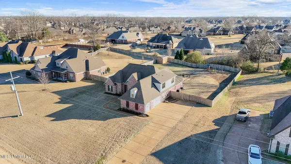 $530,500 | 2123 College Road, Southaven, MS 38672