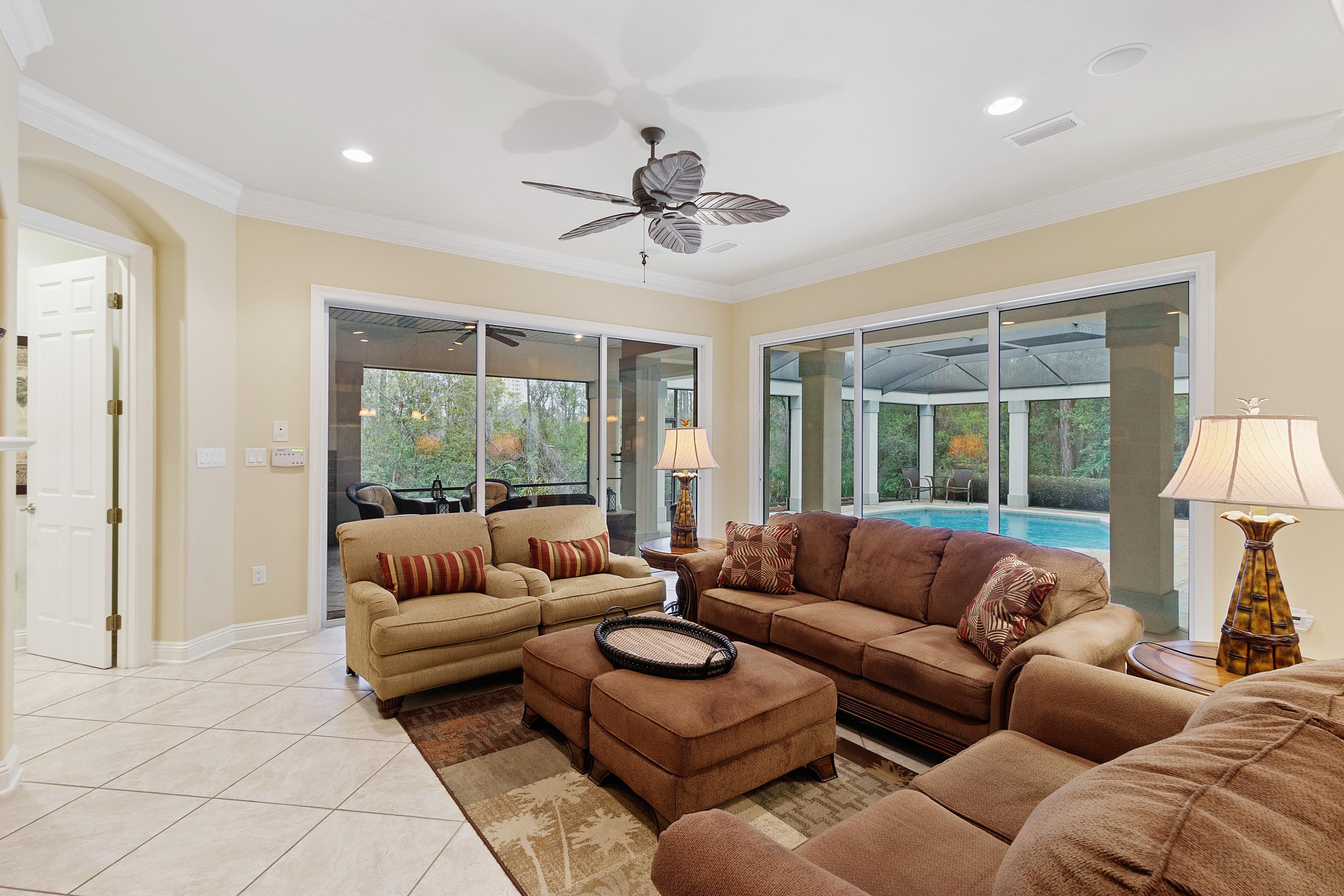 4403 Stonebridge Road Destin, FL 32541 - Photo 23 of 57 15_4033-Stonebridge-Rd_2035_Print