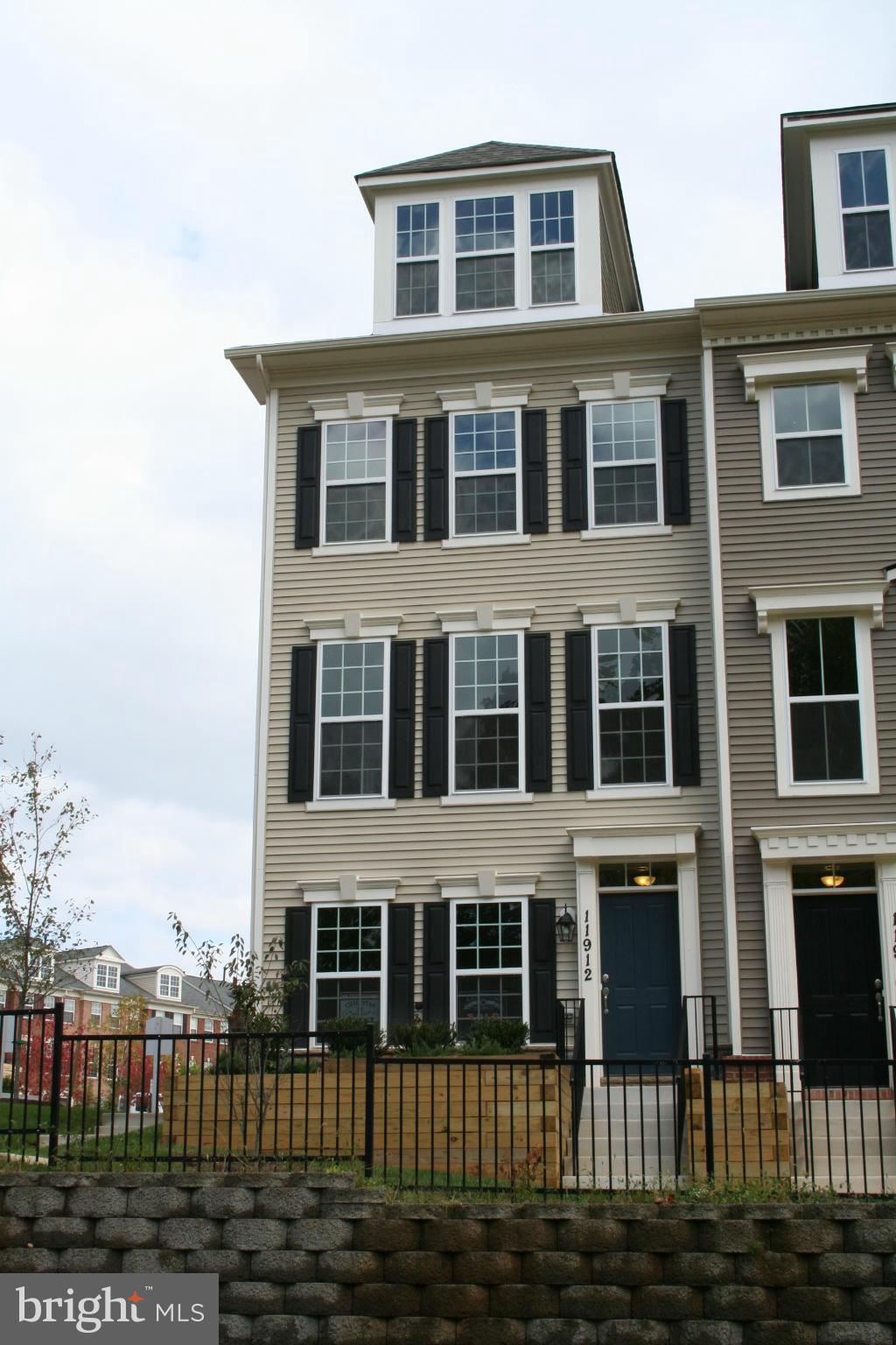 11912 Weybridge Lane, Germantown, MD 20876 Compass