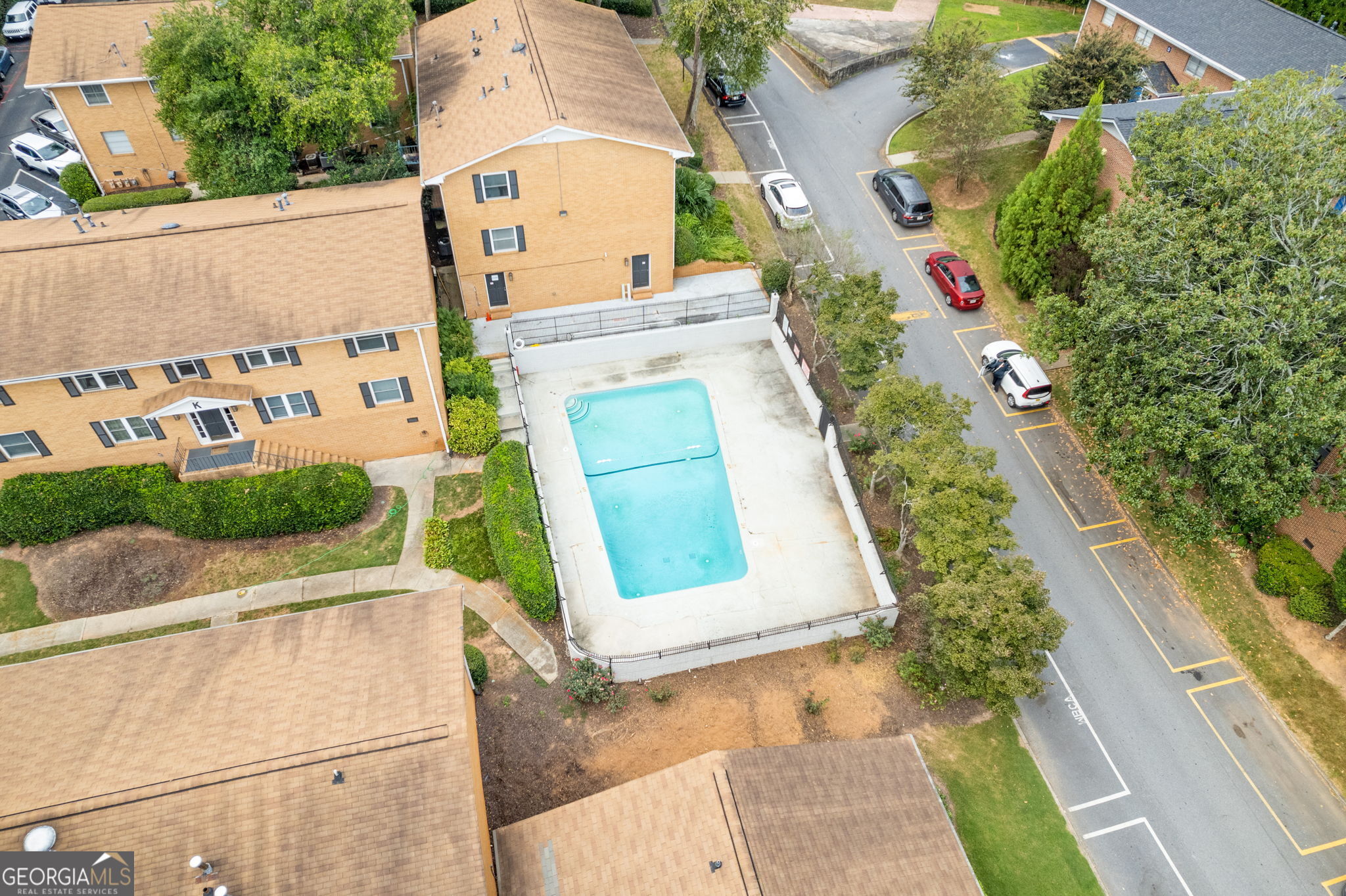 3510 Roswell Road Northwest, Unit C2 Atlanta, GA 30305 - Photo 20 of 24