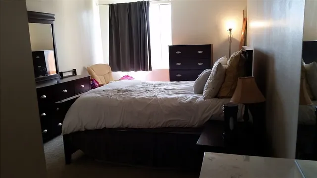 $2,400 | 12720 Burbank Boulevard, Unit 311, Valley Village, CA 91607