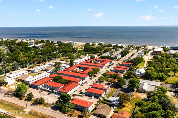 $1,500 | 1664 Beach Boulevard, Unit 35, Biloxi, MS 39531