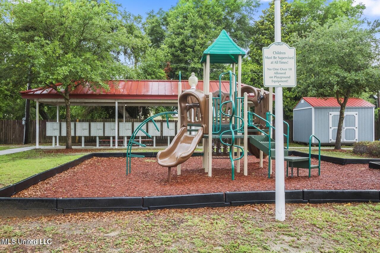 1664 Beach Boulevard, Unit 35 Biloxi, MS 39531 - Photo 6 of 6 playground