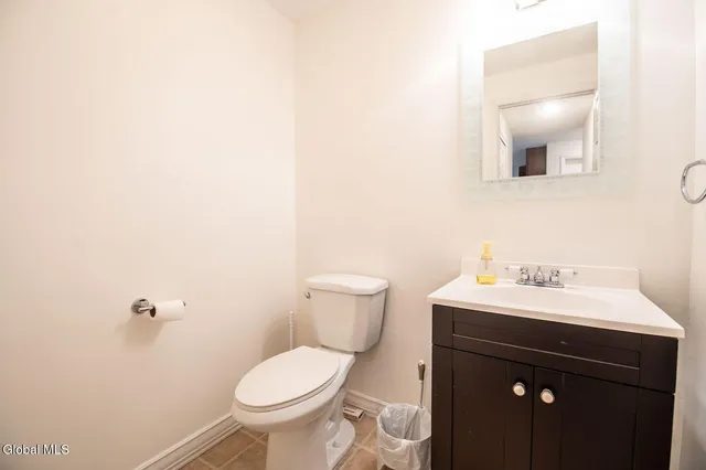 $249,000 | 14 Elizabeth Lane, Queensbury, NY 12804