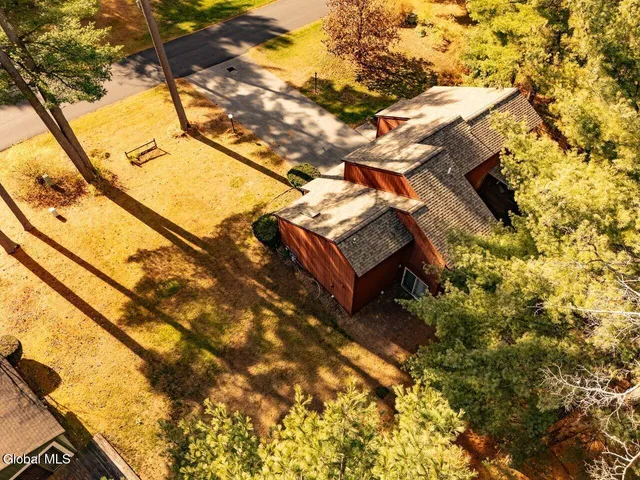 $249,000 | 14 Elizabeth Lane, Queensbury, NY 12804