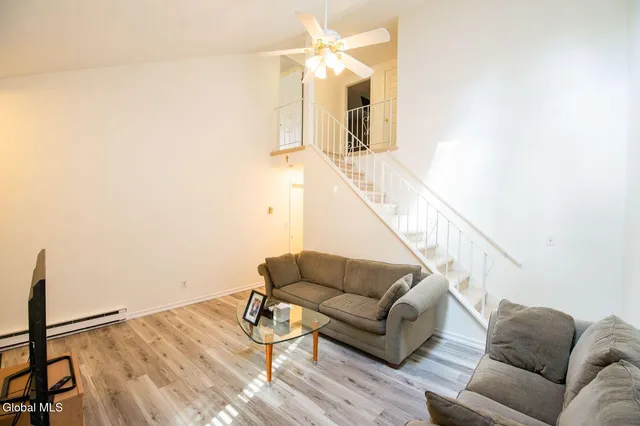 $249,000 | 14 Elizabeth Lane, Queensbury, NY 12804