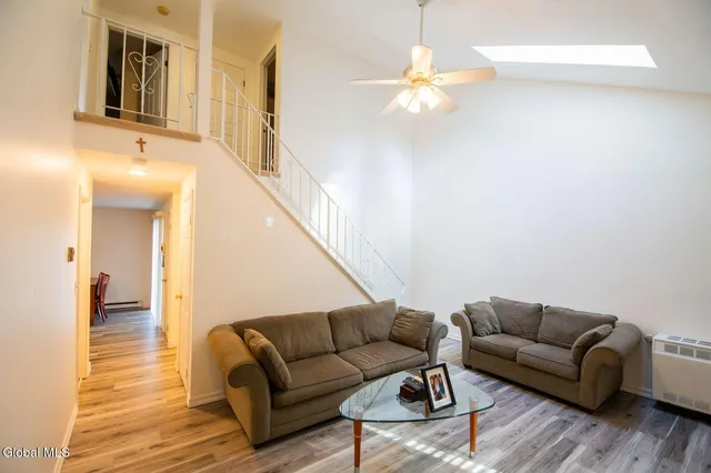 $249,000 | 14 Elizabeth Lane, Queensbury, NY 12804