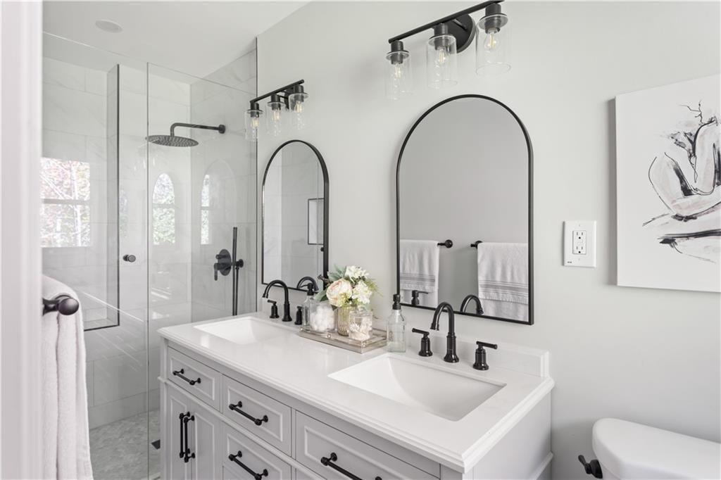 5925 Old Bill Cook Road Atlanta, GA 30349 - Photo 13 of 49