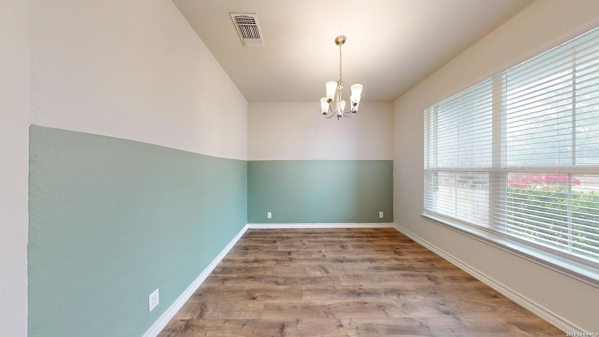 116 Country Cibolo, TX 78108 - Photo 4 of 55
