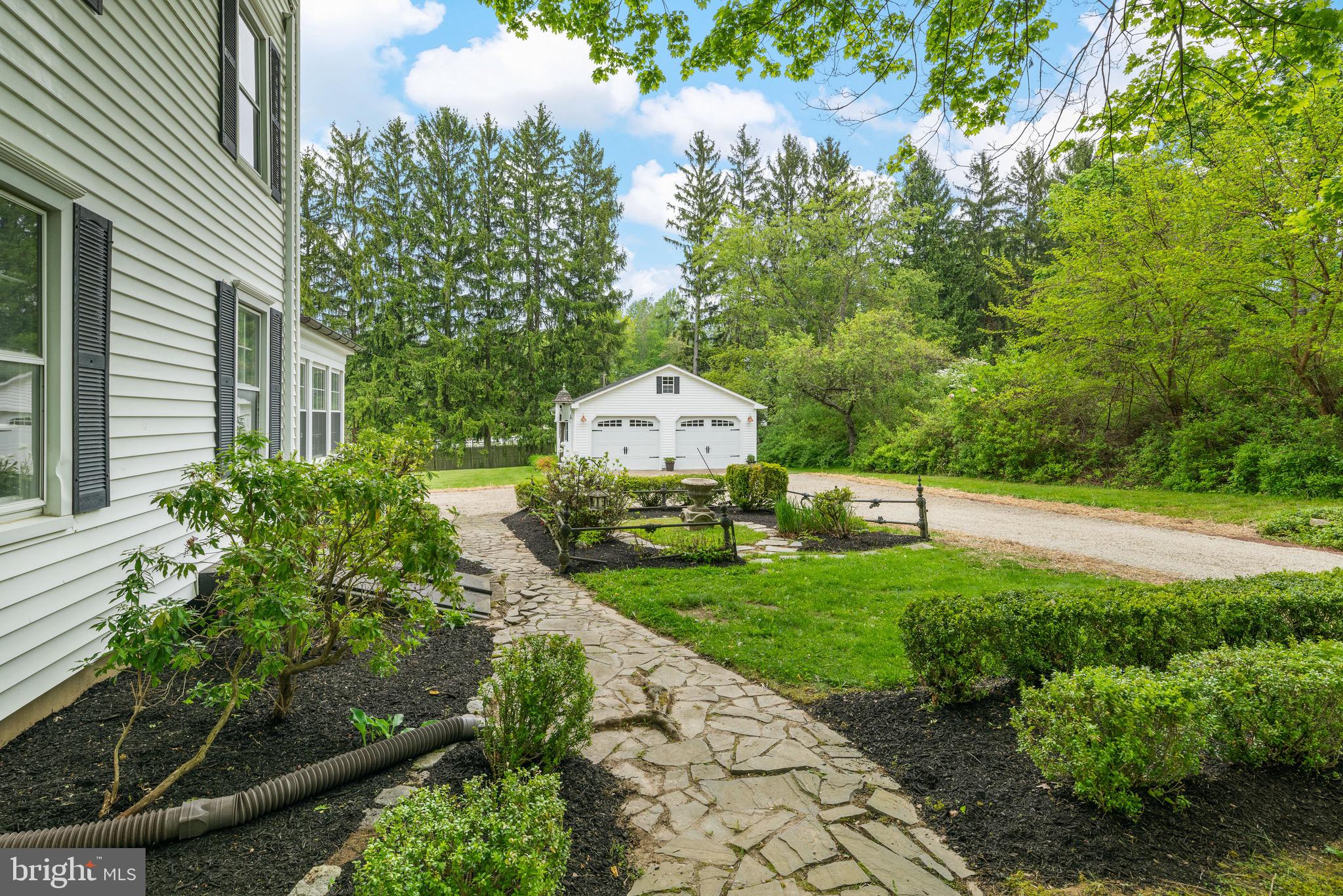 24 Valley Crest Road Lebanon, NJ 08833 - Photo 6 of 49
