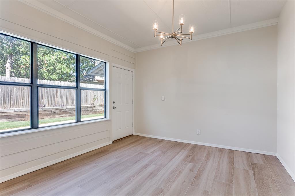 1517 Valley Creek Road Denton, TX 76205 - Photo 19 of 38