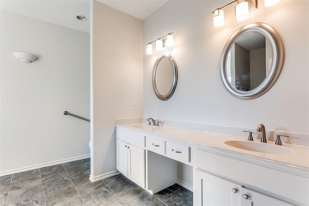 1517 Valley Creek Road Denton, TX 76205 - Photo 22 of 38