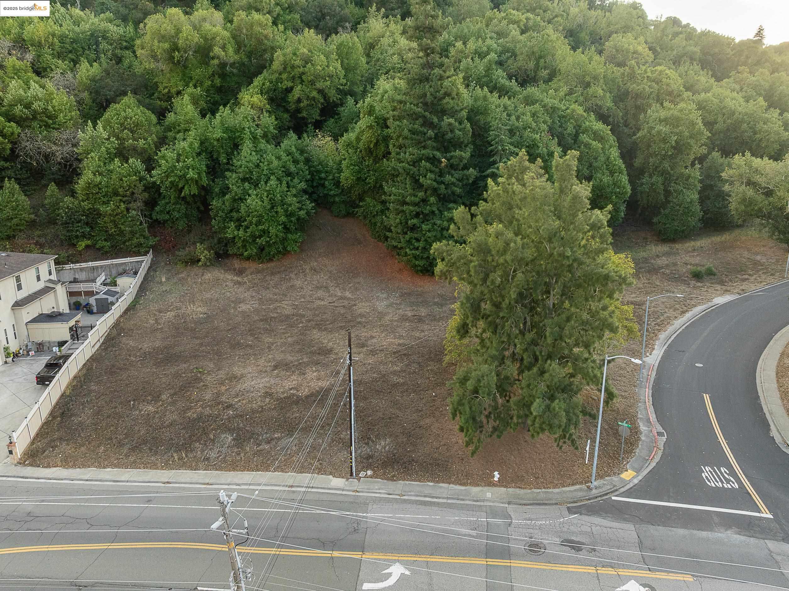 3300 Pinole Valley Road Pinole, CA 94564 - Photo 13 of 13 a view of a terrace view